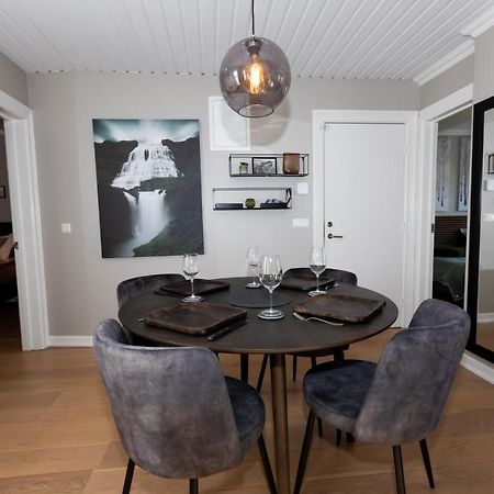 Lovely 2-Bedroom Apartment In Akureyri Exterior photo
